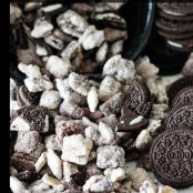 Cookies and Cream Muddy Buddies