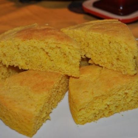 Paula'S Moist and Easy Cornbread