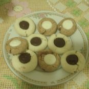 Chocolate thumbprints