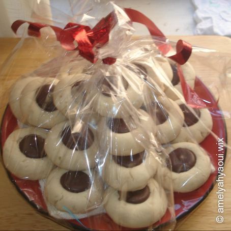 Chocolate thumbprints