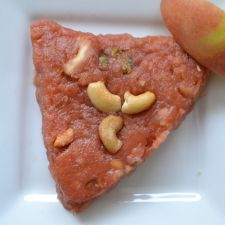 Apple Wheat Halwa