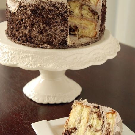 Cookies and Cream Cake