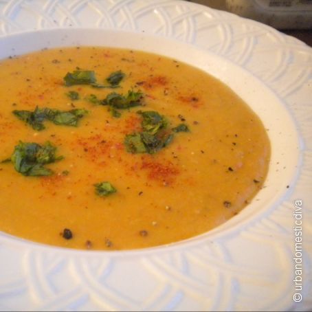 Slow Cooker Lentil and Carrot Potage