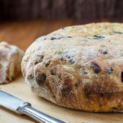 Easy Slow Cooker Olive Parmesan Bread