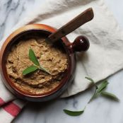 Tuscan Chicken Liver Crostini