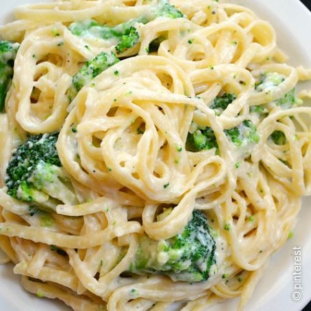 Chicken and Broccoli Alfredo