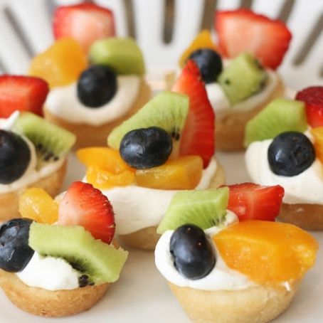 Mini Fruit Pizza