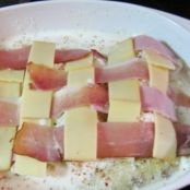 GALETTE CU CIUPERCI SI CASCAVAL IN SOS DE SMANTANA