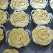 Heavenly white coconut cake