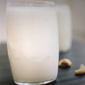 Cashew nut milkshake