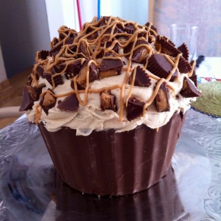 Giant Peanut Butter and Chocolate Cupcake
