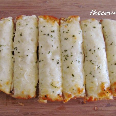 Cheese breadsticks