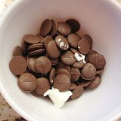Recipe for chocolate-covered strawberry cheesecake bites - Step 5