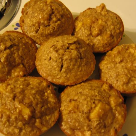 Apple Oatmeal Muffins