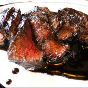 Filet Mignon with Rich Balsamic Glaze