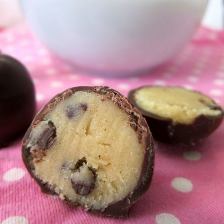 Chocolate Chip Cookie Dough Truffles