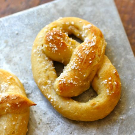 Alton Brown's Soft Pretzels