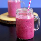 Mixed berry coconut chia smoothie