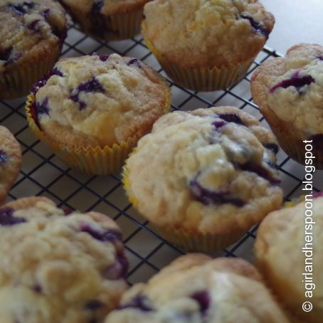 Blueberry Crumble Muffins