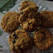 Homemade Chewy Oatmeal Cookies