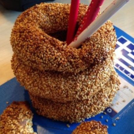 KOULOURIA THESSALONIKIS (COVRIGI DIN ZONA SALONIC)