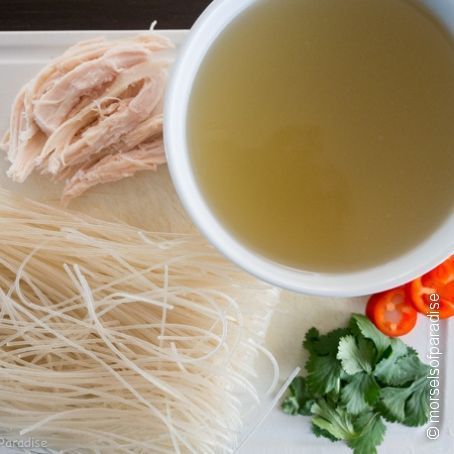 Lemongrass Soup for Rice Vermicelli Noodles