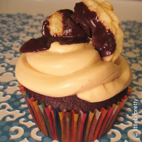 Fudge Cupcakes with Peanut Butter Cream Frosting and Chocolate Covered Kettle Chips