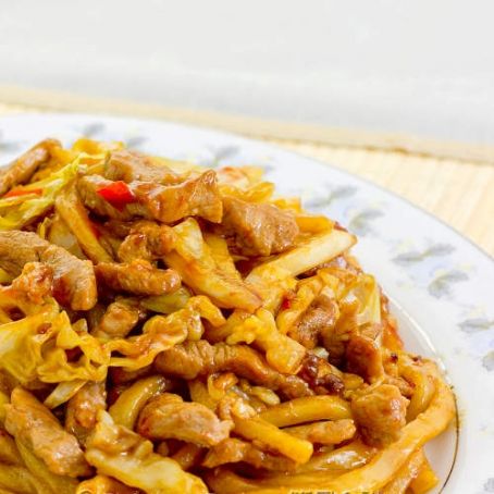 Shanghai Stir-fried Noodles chicken