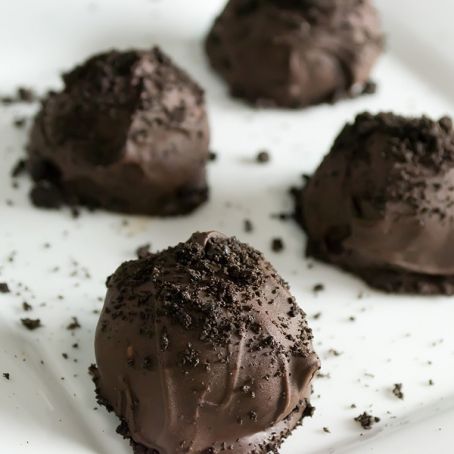 EaSy Oreo Truffles