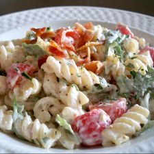 Creamy Bell Pepper Pasta Salad