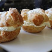 PINEAPPLE CREAM PUFFS