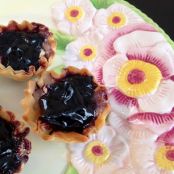 Jam and Brie fillo cups