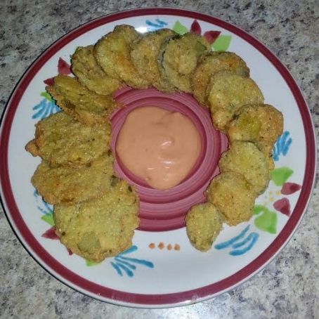 Gluten Free Fried Pickles w/ Sriracha Sauce