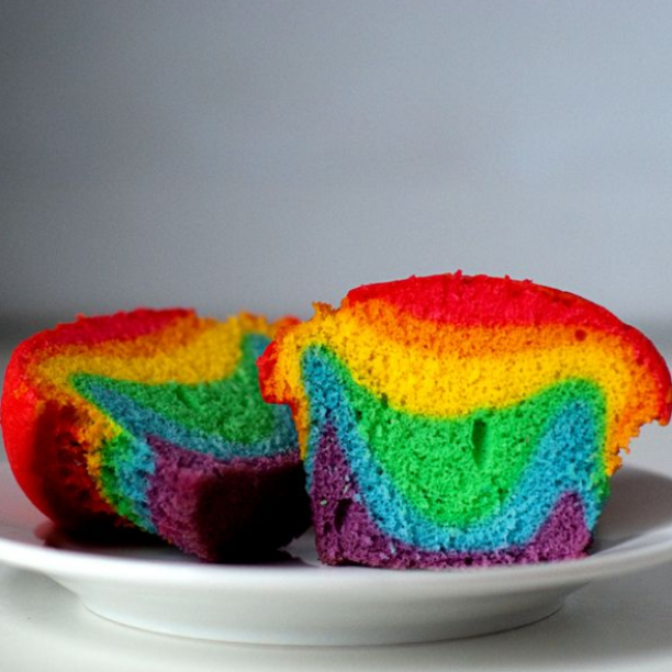 Rainbow cupcakes