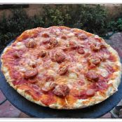Pizza with cheese