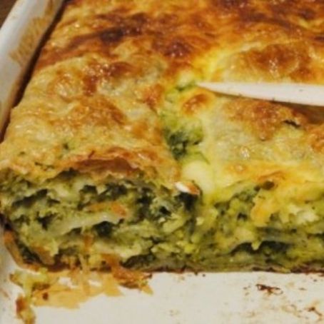 PLACINTA CU BRANZA SI SPANAC