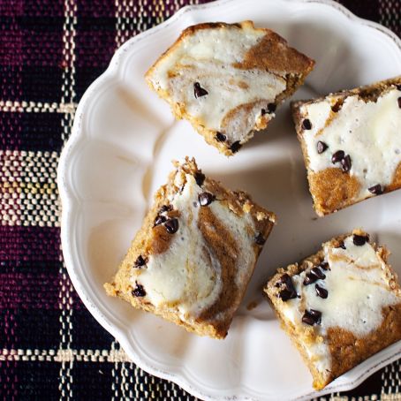 Pumpkin Cream Cheese Swirl Bars