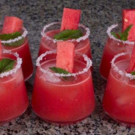 Pomegranate-Champagne Punch