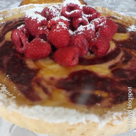Raspberry Ricotta Cheesecake