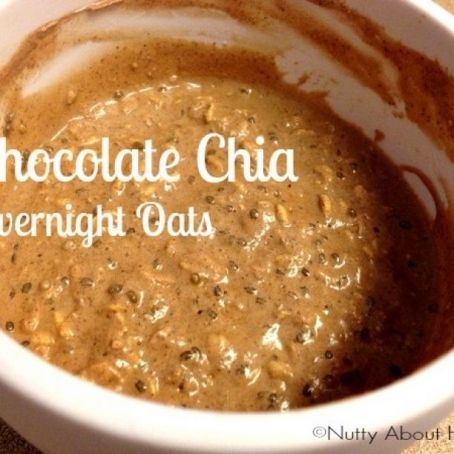 Chocolate Chia Overnight Oats