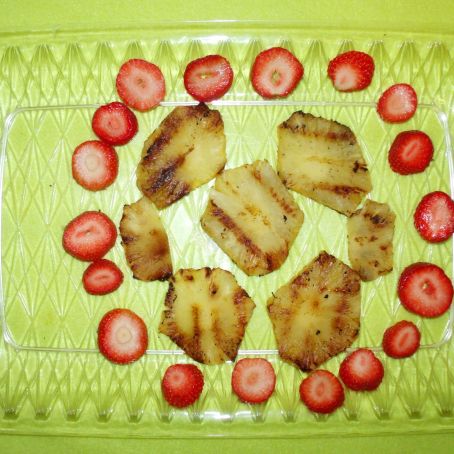 Grilled Pineapple Snackers
