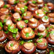 red wine and garlic mushrooms
