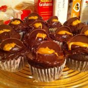 Peanut Butter & Chocolate Cupcakes