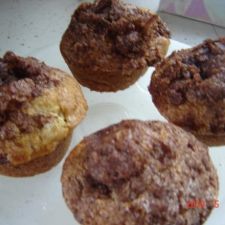 Rhubarb Streusal Muffins