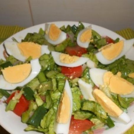 Salata de oua cu avocado