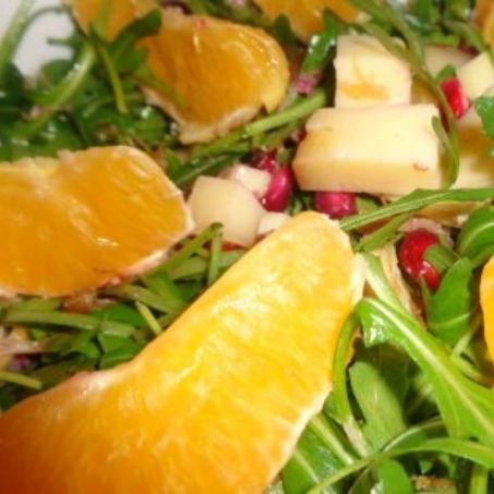 SALATA DE RUCOLA CU PUI SI PORTOCALE
