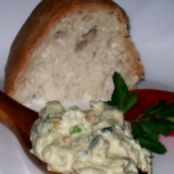 SALATA DE VINETE CU CEAPA VERDE