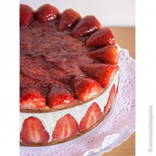 Strawberry Layer Cake with Cream