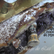 Twelfth Night cake with white chocolate, and blueberry frangipane