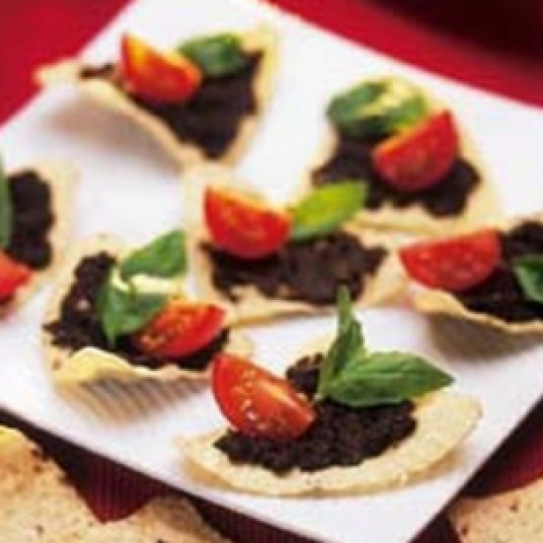 Crunchy Tapenade Appetizers